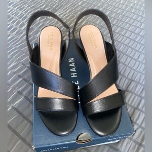 Coke Haan Amalia sandal